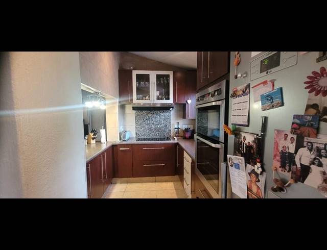 5 BEDROOM HOUSE FOR SALE IN BRACKENDOWNS